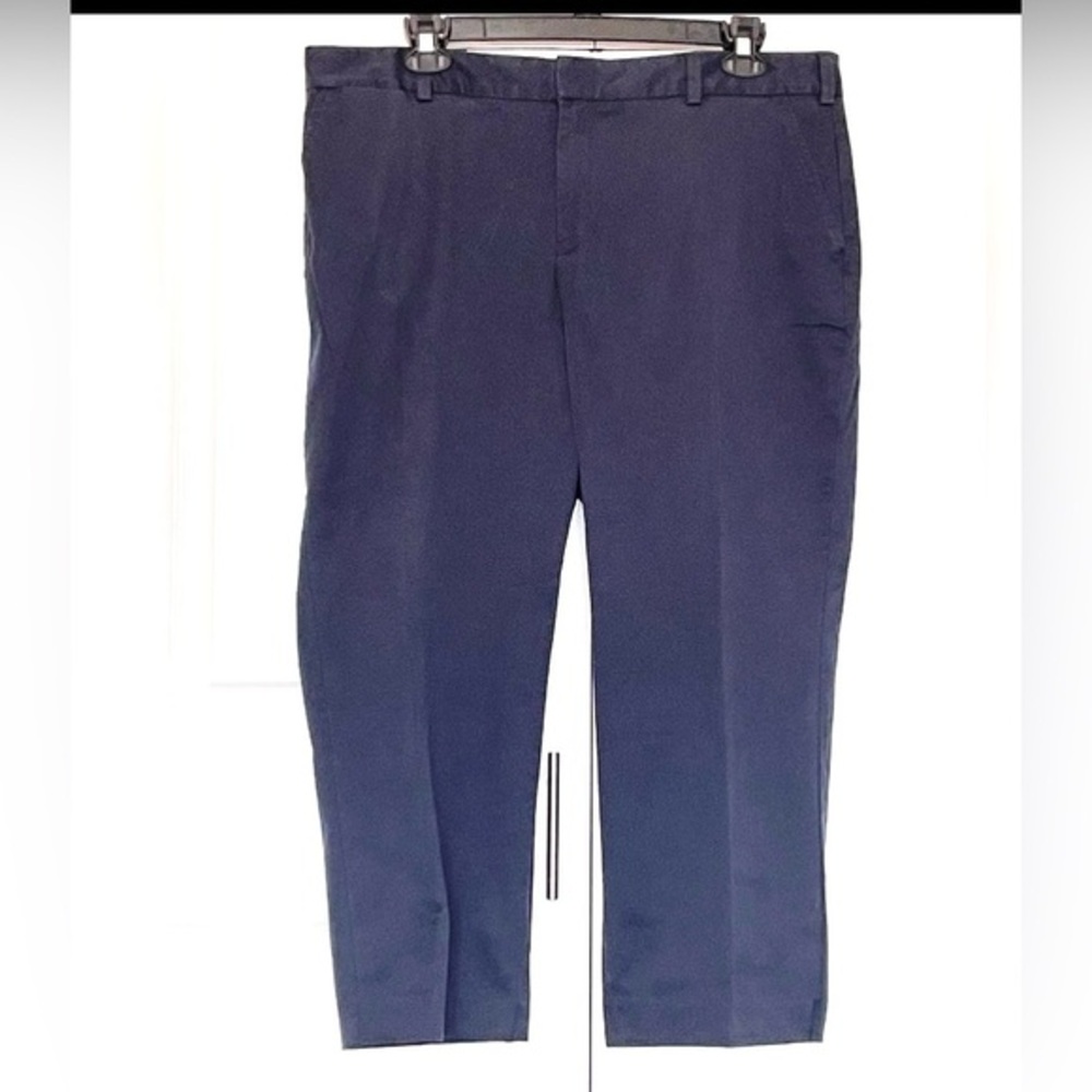 Lands End Navy Blue Mid Rise Straight Leg Chino Pants. Plus Size. Size 18W